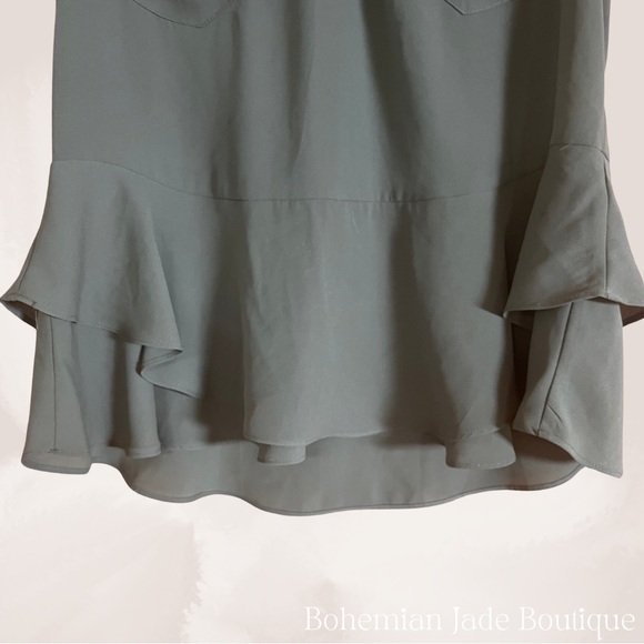 Mossimo Ruffle Cap Sleeved Workwear Blouse - Picture 3 of 5